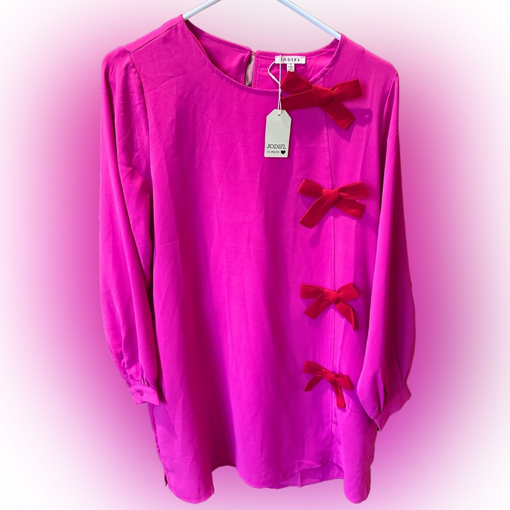 NWT JODIFL Hot Pink Shift Dress with Red Bows – Size Small